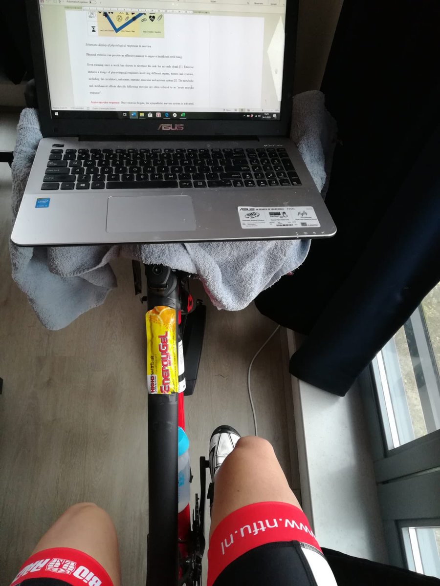 Deze Panther ging vandaag voor efficiëntie. Welke triathleet herkent dit niet? 🚴🏼🏡
⠀⠀⠀⠀⠀⠀⠀⠀⠀
#notarishuishoevelaken #pantherapower #panthera #triathlonteampanthera #powertothepanthera #swimbikerun #teamcompetitie