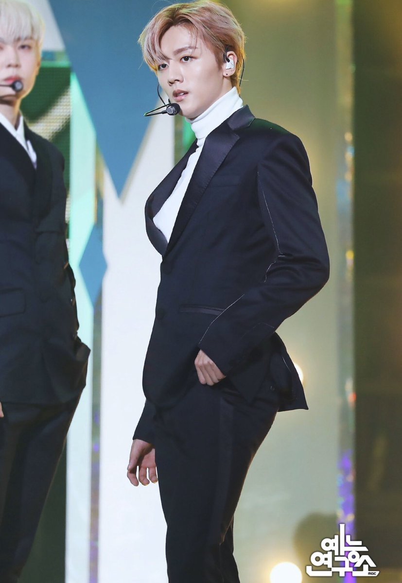 youngbin, 1993, leader, lead rapper, main dancer, lyricist