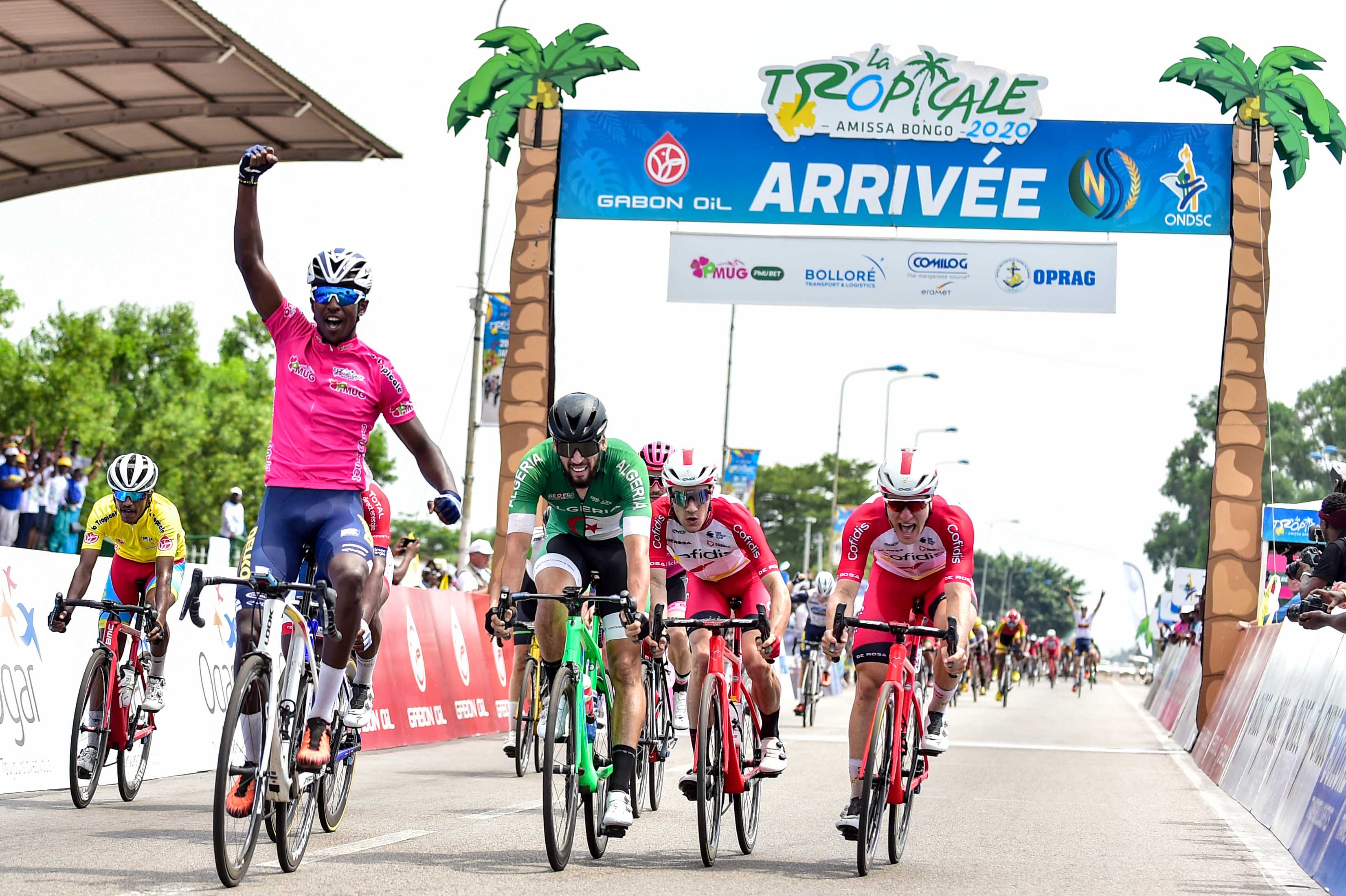 EPIlW1XXkAAzRG4?format=jpg&name=4096x4096