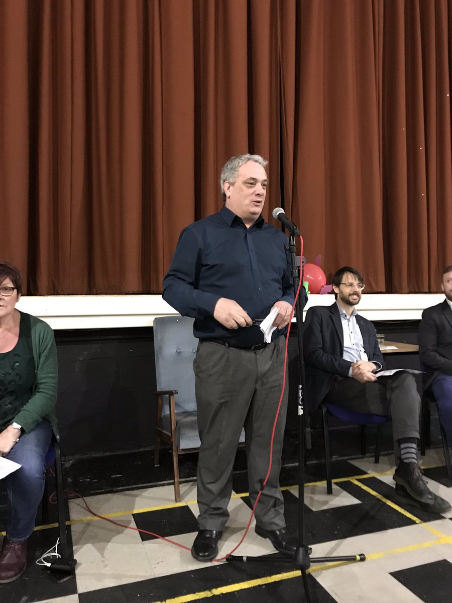 OisinOhAlmhain's tweet photo. Next is @aosnodaigh concentrating on communities for @sinnfeinireland - communities have to fight for consultation. #ParentsForChange #DubSC https://t.co/d0dVbDw1Mv
