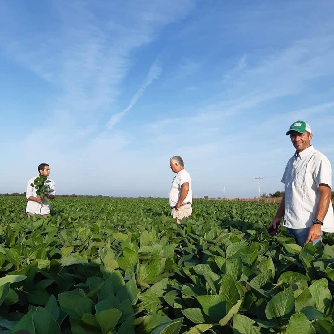 NachoRiveraRa's tweet photo. Recorrida con @CrespiGuille Lucas Urtubey y @macro_seed por Santa Rosa y el Crispin https://t.co/T73SCGJOlo