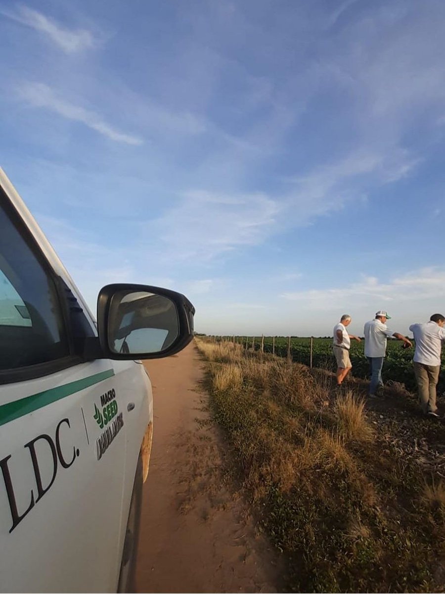 NachoRiveraRa's tweet photo. Recorrida con @CrespiGuille Lucas Urtubey y @macro_seed por Santa Rosa y el Crispin https://t.co/T73SCGJOlo