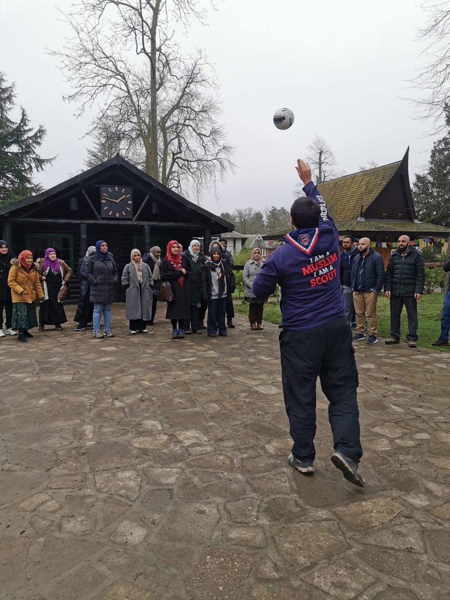 UKMuslimScout's tweet photo. And our first ever Your 1st 6 months training is taking place in Gilwell. The aim was to creat training to help new leaders from completely non-scouting backgrounds get to grips with being a new leader in @UKScouting https://t.co/h2gSYtWQLI