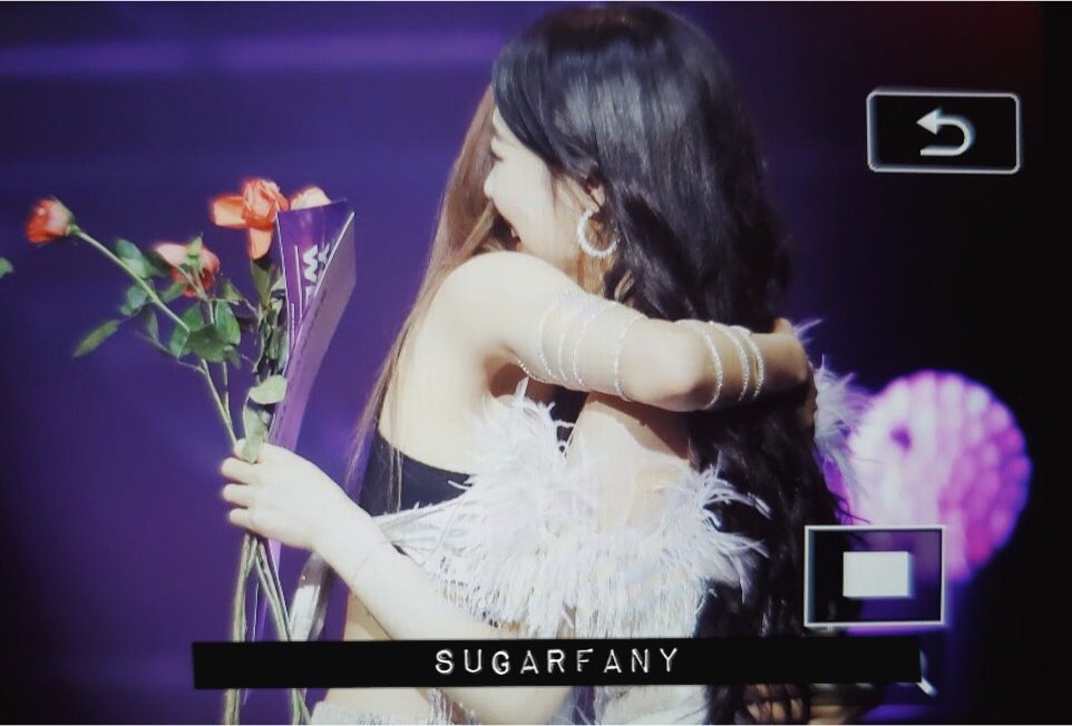 SUGARFANY tweet media