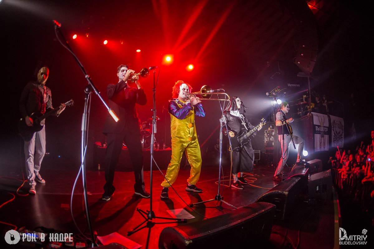 rockvkadre's tweet photo. 18 января Clockwork Times отметили свой день рождения концертом в Санкт-Петербурге.
Фотоотчет: https://t.co/kdeXHd4Mni
Фотограф: Дмитрий Буделовский
#роквкадреинетолько #clockworktimes #спб https://t.co/aJQdA0okIk