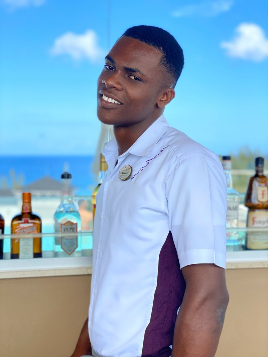 #MeetOurTeam: Nepaul, one of our most valued staff members according to our guests reviews, is ready to serve you. Wave hello when you see him and be sure to have him make you his signature drink! #BreatheDeep #UnlimitedLuxury #BreathlesMontegoBay bit.ly/2vd1RHlDininga…