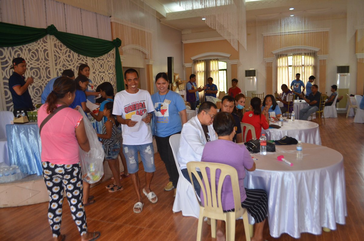 BulacanCrimeLab's tweet photo. BULACAN PCLO headed by PLTCOL PAUL ED DC ORTIZ, MD, PC, participated in the vision, dental, and medical mission with a theme “Delivering God’s Ultimate Vision Plan to the Poor” @rclo_three  @CrimeLaboratory https://t.co/bBcxkj4MR4