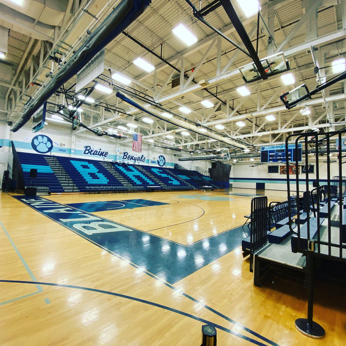 Good news! The Blaine Dance Team Invitational will be available via live stream at the BDT YouTube Channel! Head to youtu.be/9hgTk4LC6MA to catch the action at 10:00AM 👍🏻 
*
Best of luck to all of the teams competing today!