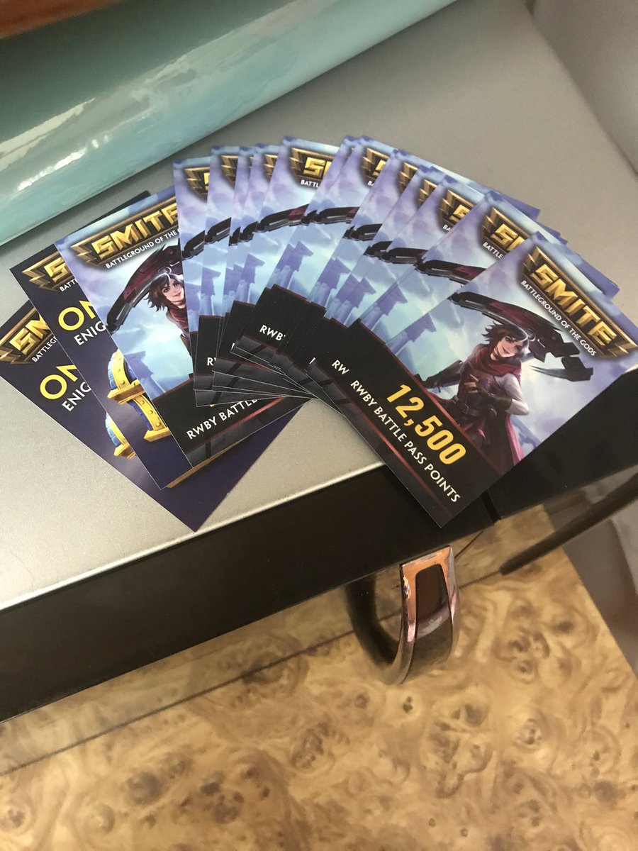 MaceGrimdu's tweet photo. @TitanCupcake_ @TitanIsiah I don’t have a need for the BP Points and Enigma Chest rolls that you guys gave me, so I was gonna do a giveaway here on Twitter.

Any chance I could get a retweet to spread the word? 🙂

I’ll probably be picking randomly from whoever retweets. :) https://t.co/fEBL6zg4uE