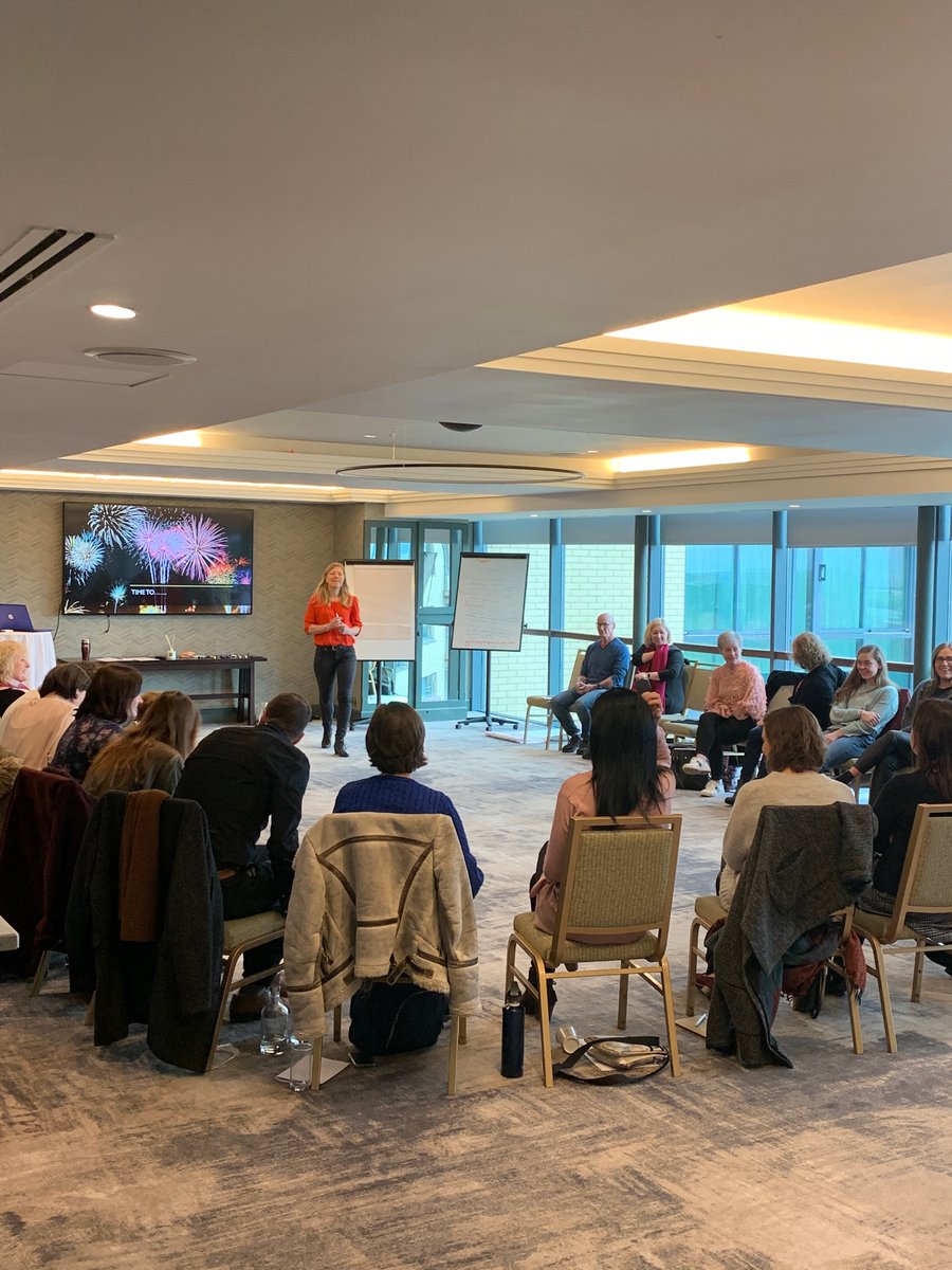 cisli_ireland's tweet image. Janet Beck teaching us the value of self care #resilience #ISLinterpreters #cisli