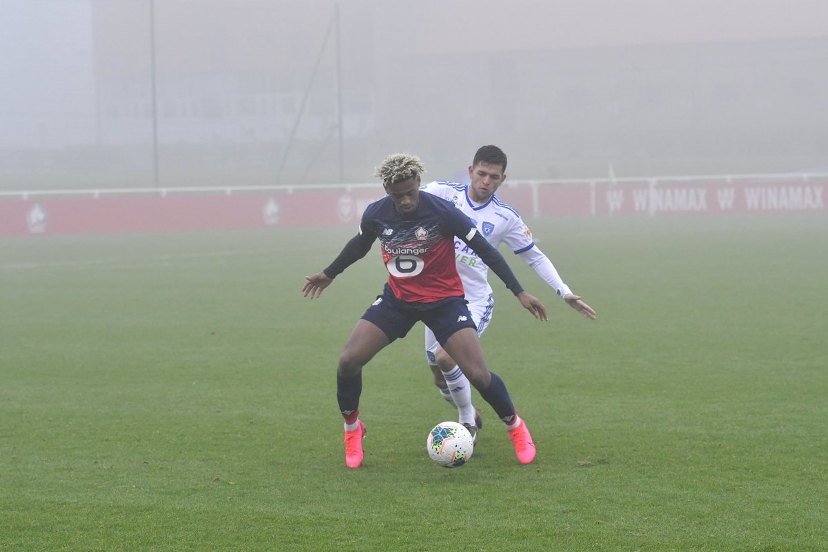 Allez_LILLE's tweet photo. #N2 #loscscb 0-1 10'
But de Salles Demonge après une première frappe repoussée par Lucas Chevalier.

Bastia a pris le match à  son compte en ce début de match. Il y a du brouillard mais on voitbien. https://t.co/8fdG0A2U1A