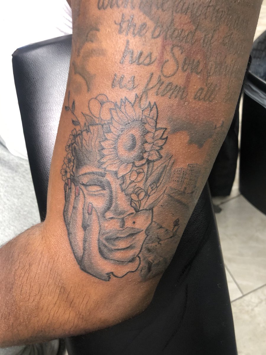 toryvisionz's tweet photo. #sickmadetattoos #freehand #art #tattooart #customdrawing #cove #covetx #tattooideas #killeentxtattooartist #templetx #temple #killeentxartist #beltontxtattoos #forthood #killeentattoos #killeentxtattoos #forthoodtx #killeentx #ink #killeentxtattoo #pencil #tattoolovers https://t.co/mpJnpEdNtc