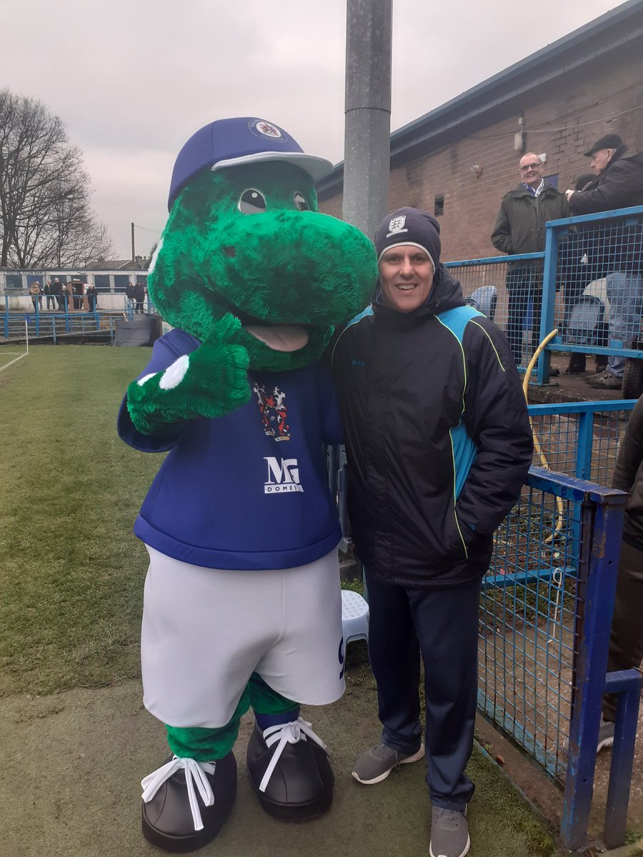 Stalysaurus1's tweet image. Nice to make my debut @StalyCelticFC today, even met @morgandylan99 &amp;amp; Gaz along with my boss @CommunityStaly! 🔵⚪⚽️👍 #MascotMatters