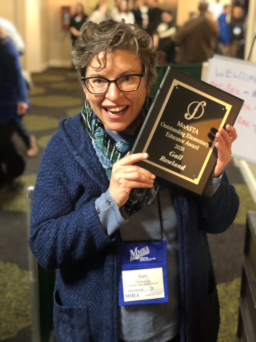 Proud of SLMS and HHE’s amazing strings teacher on being recognized as the MoASTA elementary teacher of the year!! Well deserved #R7proud #MoSTA #SLMSFalcons