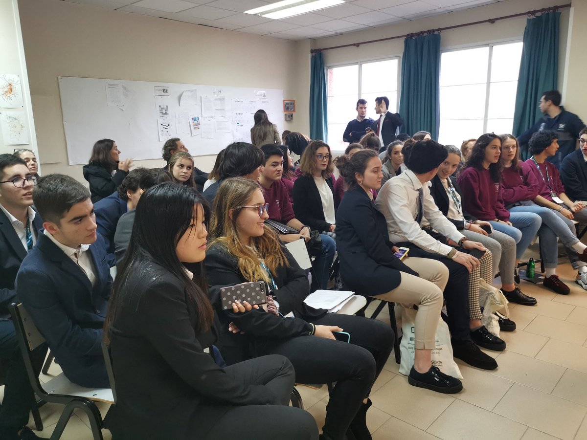 Ligadebatecicae's tweet photo. En esta semifinal debatirán sobre la globalización los equipos María Zambrano Vs Oradators.
@Ligadebatecicae @CICAE_Educacion @ColesLosSauces #LigaCICAEUCJC https://t.co/jHA7n7GXjO