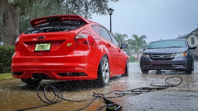 Th3TonyAnderson's tweet photo. I tried to sneak in a quick wash between fulfilling orders and.. Well that Reflective ST Inlay looks good at least. 😂
_
#thetonyandersondotcom #focusst #fiestast #fist #fors #fost #cars #stanced #stance #stancenation #rain #rainyday #bcracing #bccoil… https://t.co/ekoG9N1lIB https://t.co/SbsBOjNCq9