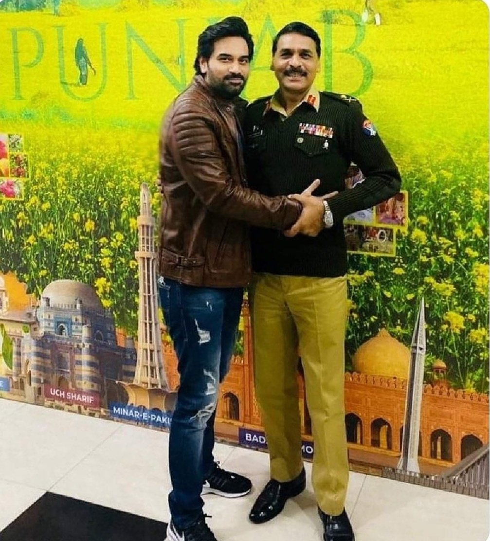 Its_shabby_here's tweet photo. دانش کی موت کی زمہ دار پاک فوج ہے.پاک فوج نے دانش کو زہریلہ کھانا دیا.یہ سب ایک سازش کے تحت ہوا ہے.
دو رو��ے کے فلسفہ دان, لفافہ اینکرز , لیبرل, سیاسی جماعتیں خاص طور پر مسلم لیگ ن کا بیان
#MerayPaasTumHo https://t.co/pQuJWb8ixW
