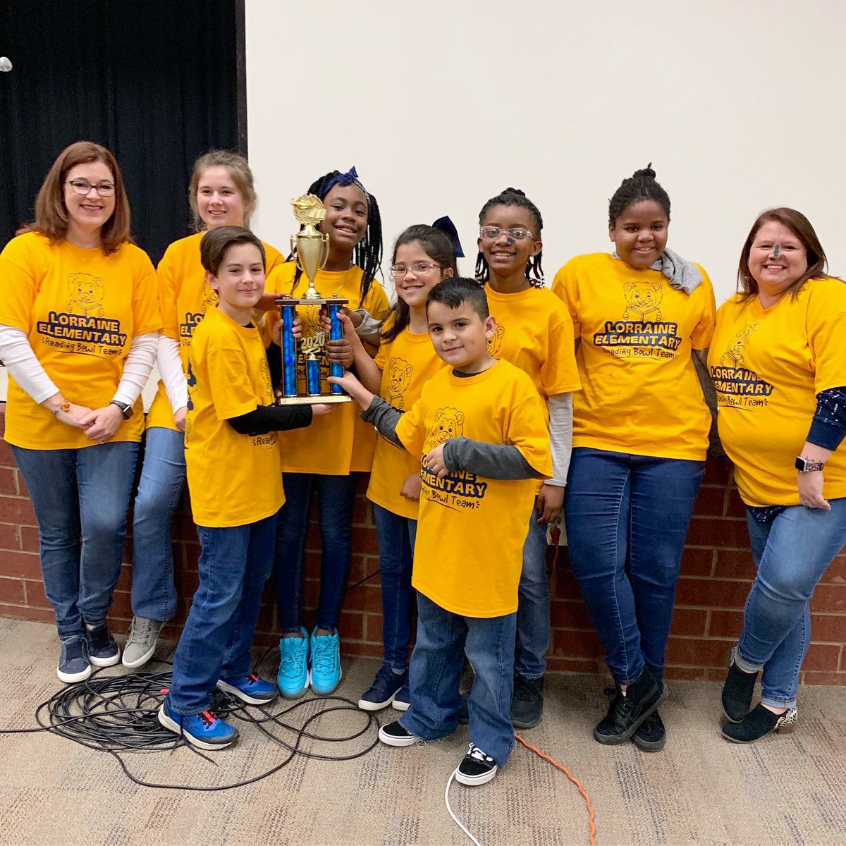 RockdaleSchools's tweet photo. CONGRATS 2020 RCPS Helen Ruffin Reading Bowl elementary school winners &amp; kudos to all dedicated, hardworking readers who competed! 1st pl Lorraine, 2nd pl JH House, 3rd pl Honey Creek! Thank you coaches/media spec/parents/organizers/sponsors #ReadersareLeaders #RCPSWorldClass https://t.co/UXUoUr4UKZ