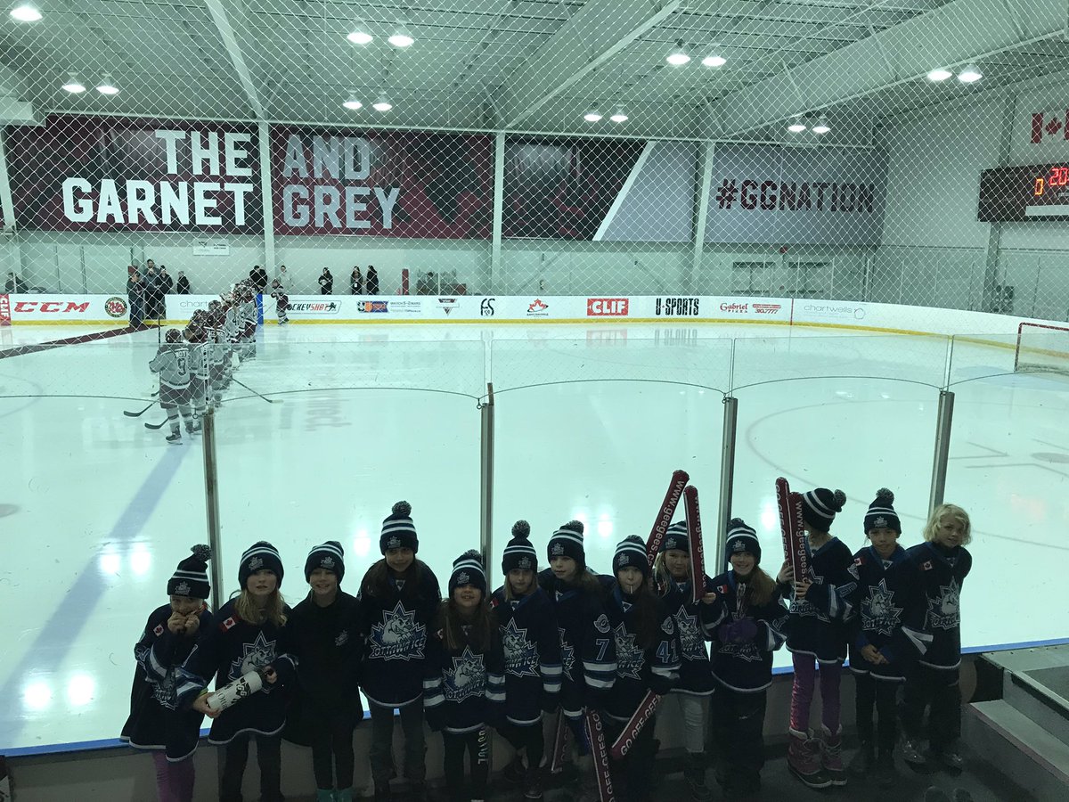 OttawaIceNov's tweet photo. We’re having a great time cheering on @GeeGeesWHOC today. #ggnation https://t.co/1wxaY98LJT