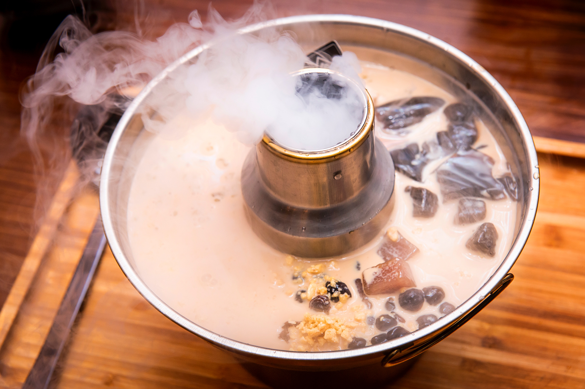 Hot top pot tea