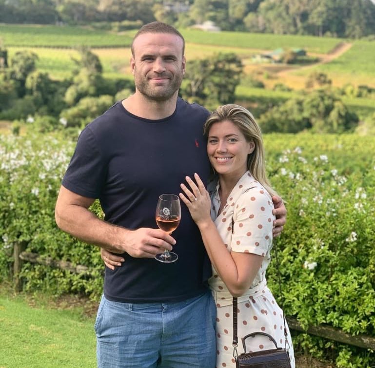 _AlexBywater's tweet image. Big week or so for Jamie Roberts with a move to South Africa and the Stomers as well as the small matter of getting engaged! #busyman