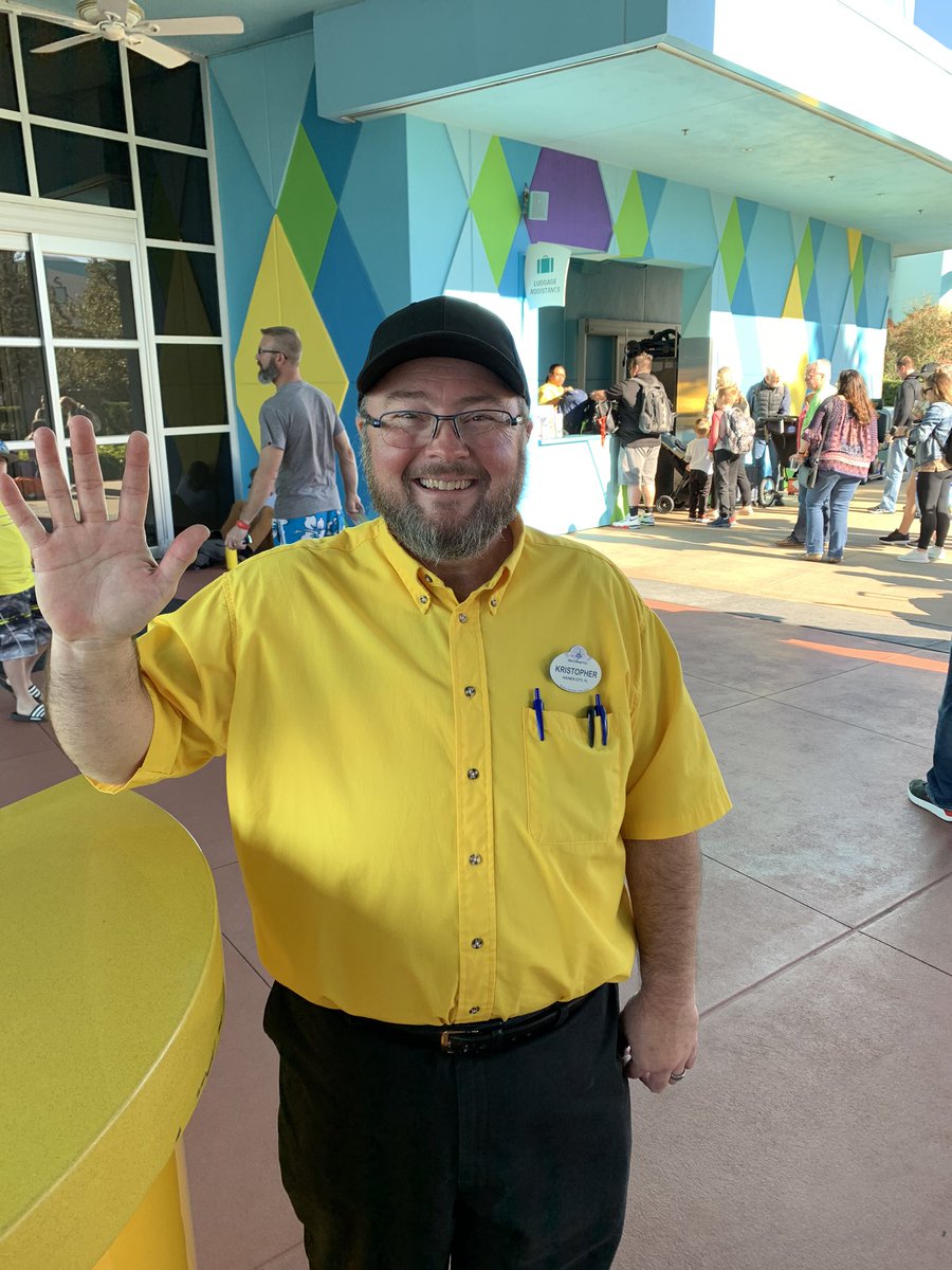 MarcusBouch's tweet photo. @WDWToday @WDWGuestService @WaltDisneyWorld Cast Member Kristopher has done an amazing job welcoming guests all week at Art of Animation! He is so positive and creates such a fun environment. We loved seeing him each morning of our trip! #CastCompliment https://t.co/CiCDNN8TZb