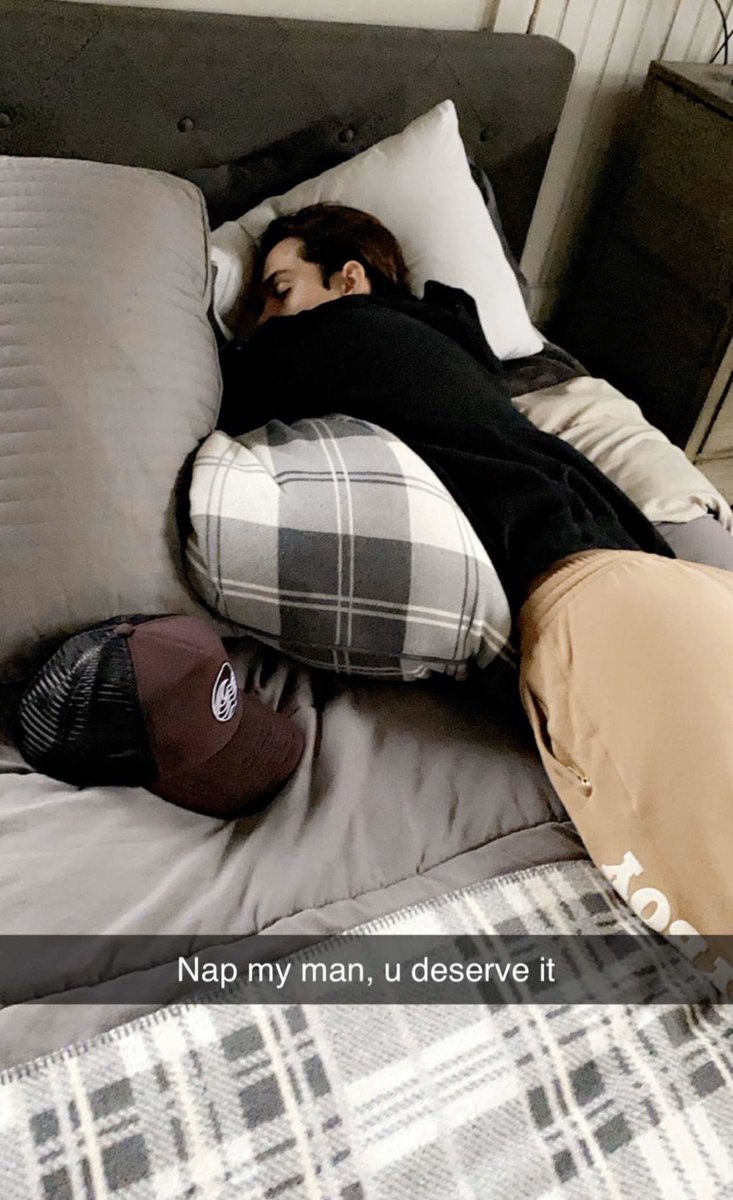 orbitgray's tweet image. shut up 🥺🥺🥺