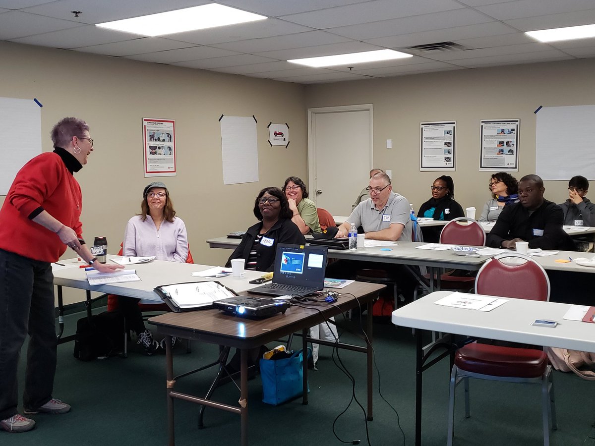 julesdaigle67's tweet photo. A great morning at the @NJRedCross #DisasterInstitute! More than 200 Red Crossers are attending training this weekend to hone their diaster response skills. #RedCrossReady #volunteer https://t.co/eWGIRXz02U