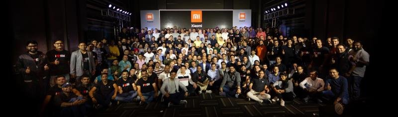 mohsinfulara's tweet photo. We โค๏ธ Xiaomi.
One Big #Xiaomi family
#DistributionMeet
#2020 https://t.co/KyO5mqKICB