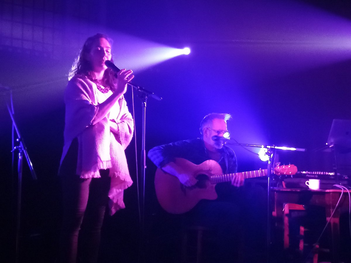 hunt_ulrike's tweet photo. The talented Jenny and Andy singing at the fundraiser for People's Park Cafe.
@cafeLuton https://t.co/4Rf2moB2Q1