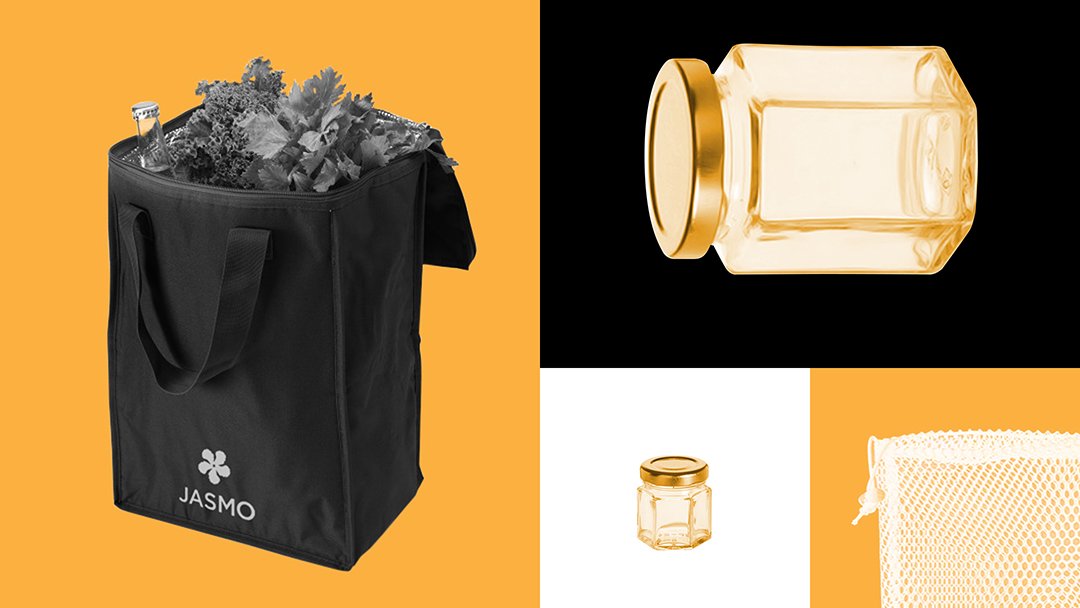 JASMONOIDES's tweet photo. JASMO IS ECO FRIENDLY
A Private Home Cook comes to your house and brings the ingredients in two insulated bags. Our fresh ingredients have a minimum of no packaging. No need to dispose of a big cardboard box. #nowaste #healthyentertaining #familytime #foodservice #privatehomecook https://t.co/MC2DRp3f9Q