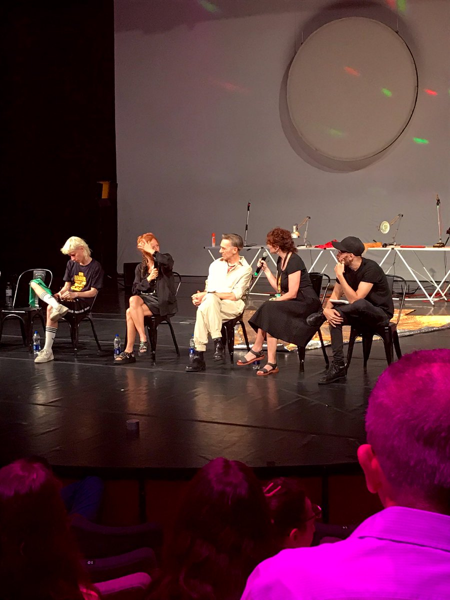 teatro_coliseo's tweet photo. Anoche vivimos la primera función de #MDLSX de @motustwit en @elSanMartinCTBA y fue 🔥🙌🏼🌈. ¡Gran participación italiana en #FIBA2020! #ITALIAXXI
¡Y hoy se viene la segunda!
+info: https://t.co/8hNCs040My https://t.co/8qJxzNRoxi