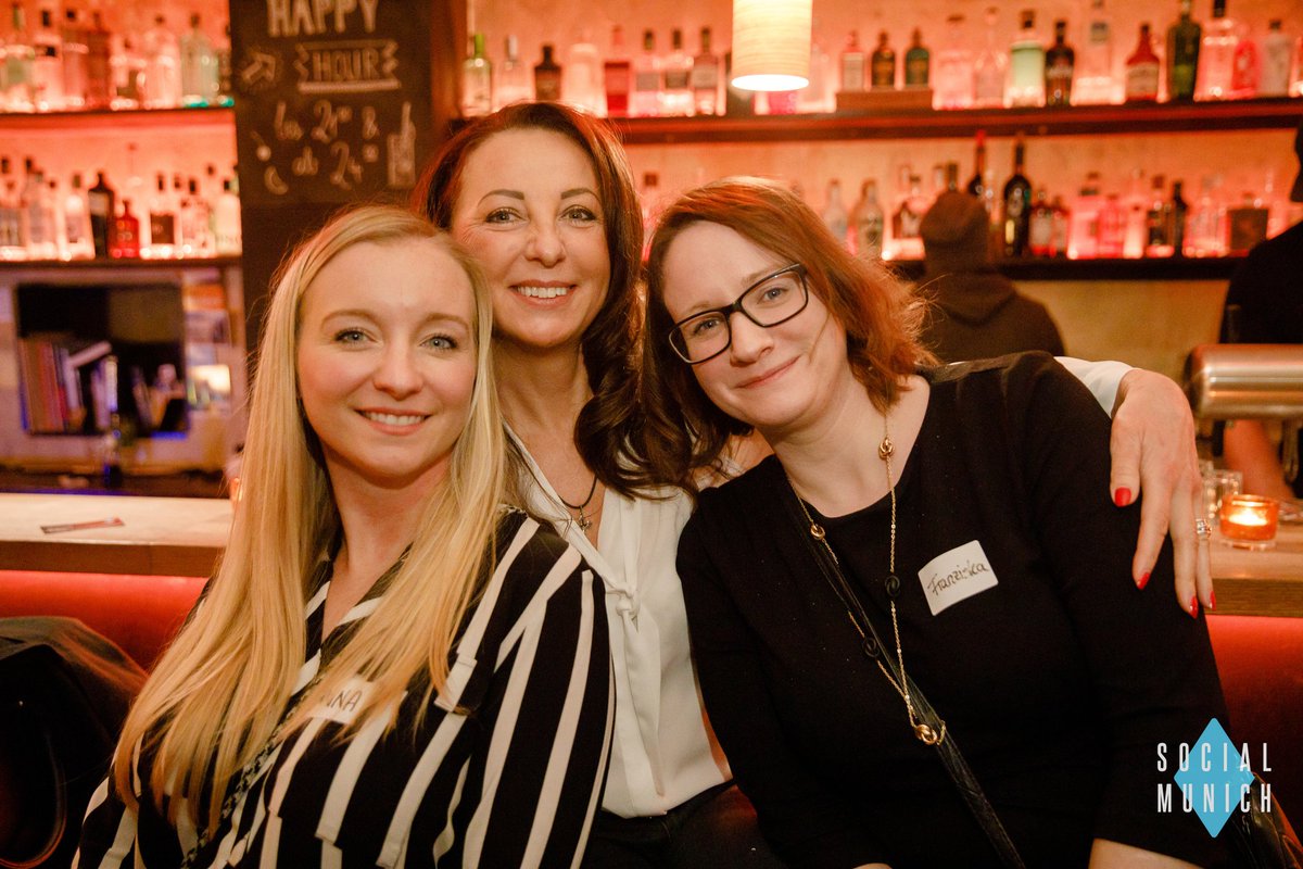 AKLohre's tweet photo. 💙 So ein schöner Abend mit euch letzten Sonntag beim #SocialMunich Jahresauftakt 💙 https://t.co/j5uNmdDTYu
