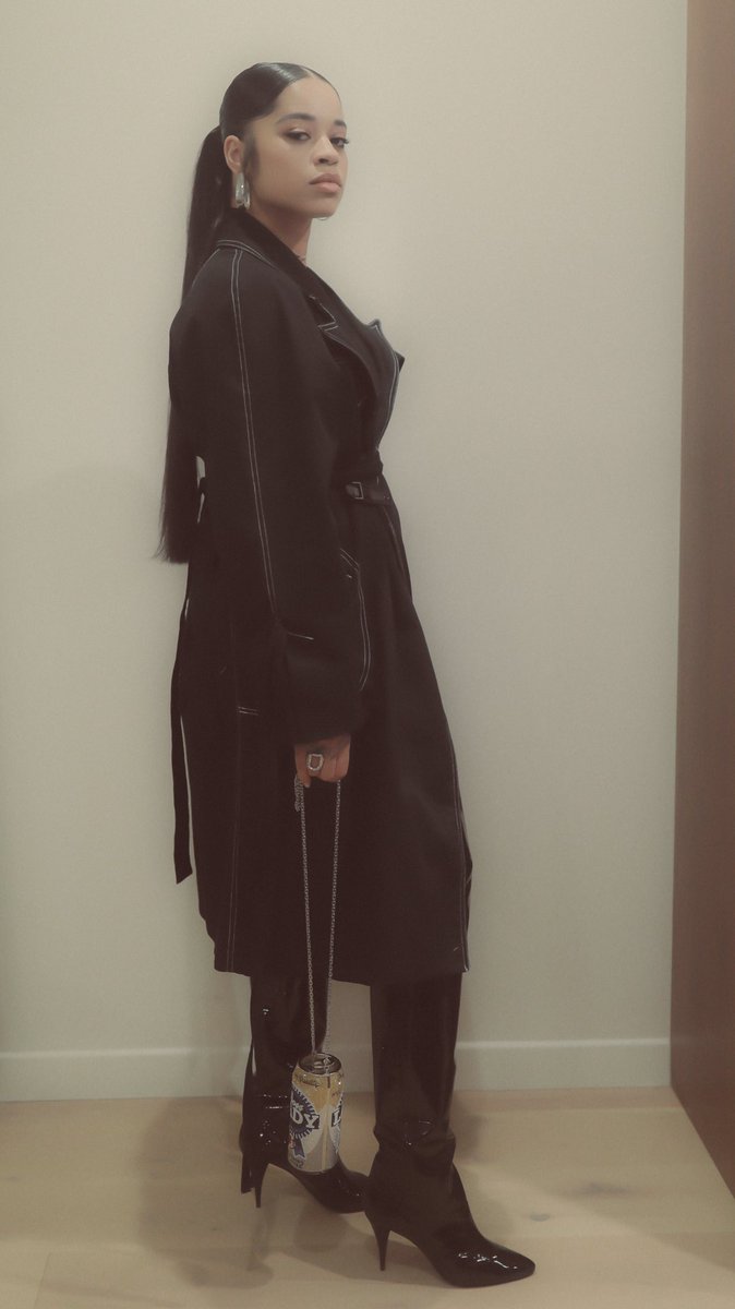 ellamai's tweet photo. 🥂 https://t.co/KQdBCpZEkI