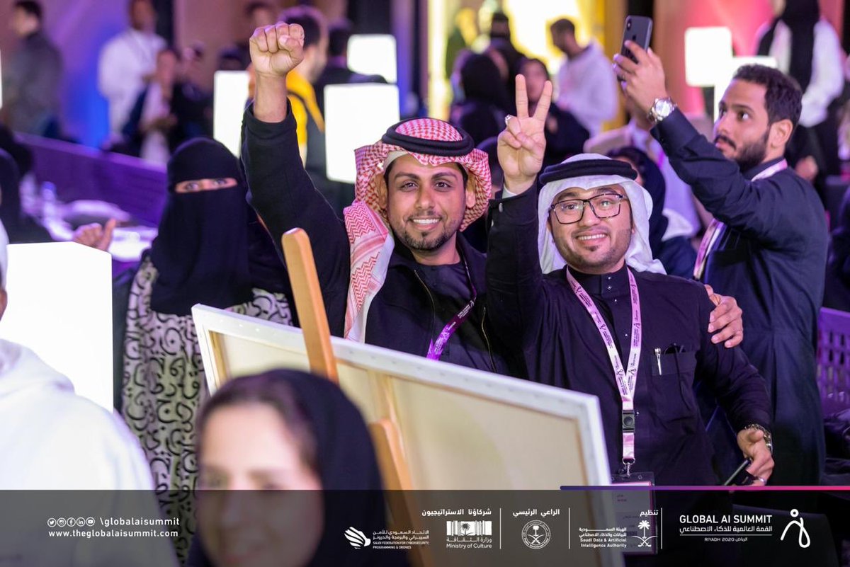 falsaif's tweet photo. استضافت عاصمتنا الحبيبة الرياض أول آرتاثون ذكاء اصطناعي عالمي يجمع الفنانين وخبراء الذكاء الاصطناعي
وذلك لإنجاز أعمال فنية يبدع فيها الإنسان والآلة معاً..

وهي إحدى مبادرات #القمة_العالمية_للذكاء_الاصطناعي
#آرتاثون_الذكاء_الاصطناعي https://t.co/MJKcHLawn6