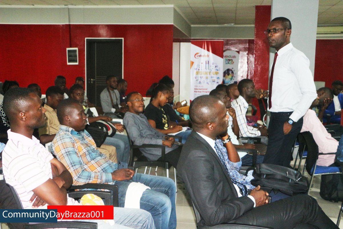 community_days's tweet photo. "Sors de ta zone de confort et découvre toi", tel a été le thème abordé à la première activité des #CommunityDaysBrazza animé par @albanbesse, Coach Expert Certifié en Développement Personnel & Leadership, Fondateur de @BevolusC. https://t.co/rP40Rk17ES