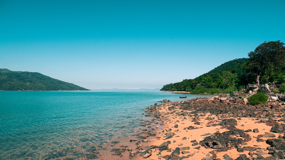 tomsharpp's tweet photo. Favourite landscape shots from last year #top42019 https://t.co/IJibcCaNCk