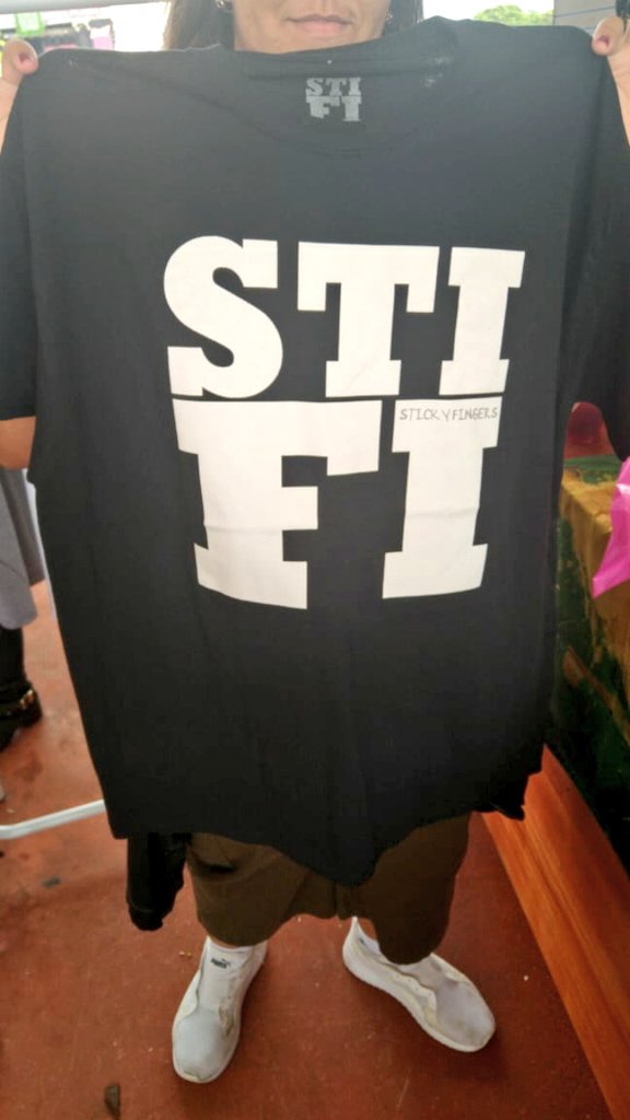 sti_fibr's tweet photo. e tem merch oficial SIM
só camisetas, tamanhos grandes, 70 pila cada
#planetabrasil #stifi https://t.co/JZA2Gnd4PW