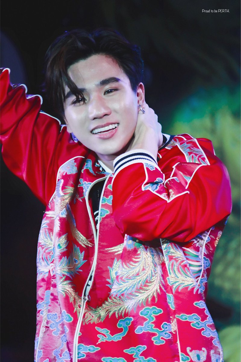 ProudtobePERTH's tweet photo. Smile.😊 #PattayaCNYxPERTH
#KDPPE https://t.co/DafwV4Mg5S