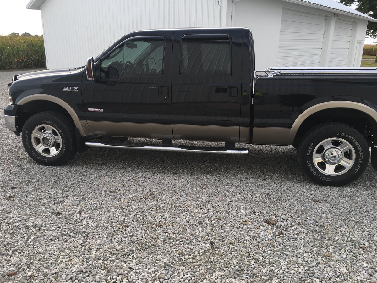 brentdnewhouse's tweet image. This truck was stolen last night at Brad Howell Ford please let Baxter know if u see it! Please retweet!  1-888-836-0365