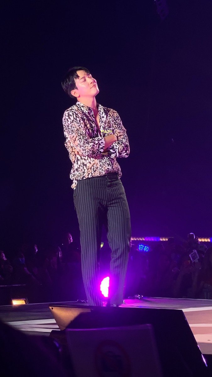 Menamaiii's tweet photo. ❤️ แต่งงานกันไหม #คริคริ #อิอิ #정용화 #JUNGYONGHWA #STILL622INBKK #still622inbkk #still622inbangkok https://t.co/yEZ2tV0nsg