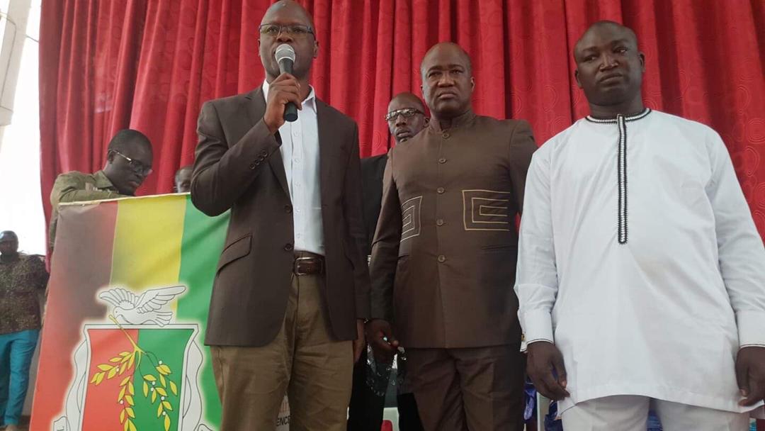 inspguinee's tweet photo. Le 25 janvier 2020, Le professeur Abdoulaye Touré, Directeur Général de l’Institut National de Santé Publique a reçu le prix Gabriel Sultan de l’ONG « la Tabala ». Prix des professionnels de santé qui ont marqué l’année 2019. Cette remise a eu lieu  dans la salle des fêtes UGANC. https://t.co/DH3xMUFcWZ