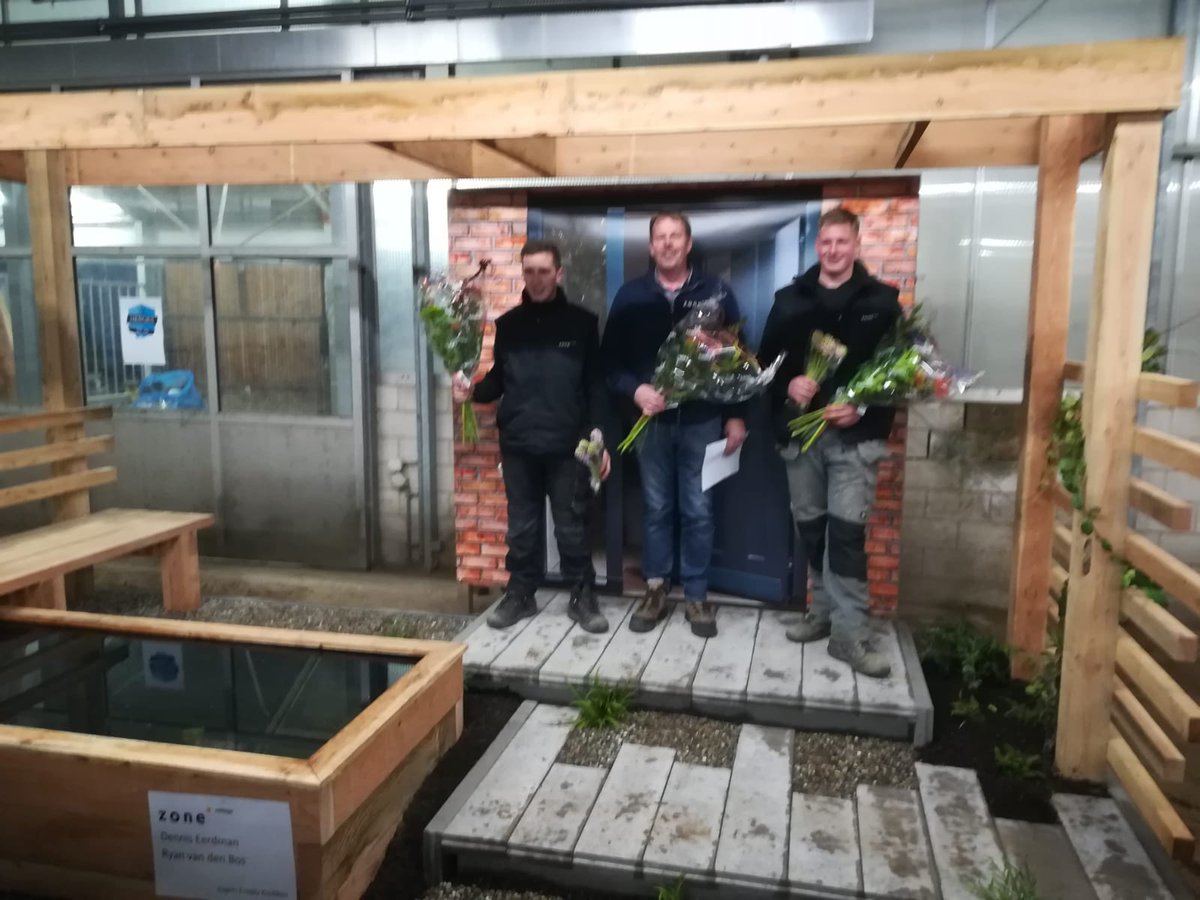 Dennis Eerdman en Ryan van den Bos <a href="/zone_college/">Zone.college</a> Almelo winnen de kwalificatiewedstrijd Tuinaanleg tijdens de wedstrijd bij Aeres Velp. 
In de finale <a href="/Tuinidee/">Tuin Idee</a> Den Bosch staan er namens Zone.college 2 teams in de finale!
Van harte gefeliciteerd met deze overwinning.
