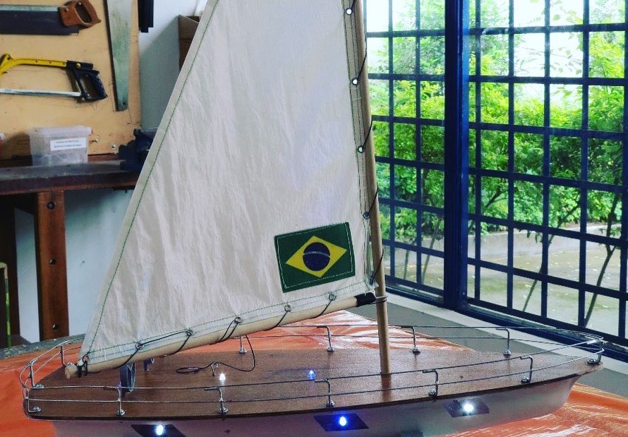 tempo_espaco's tweet photo. 2a semana de Oficinas de Férias, muita coisa bacana saiu daqui... Confere ai...
💡+📝+💪=🤩
#tempoespaco_ateliedetecnologia 
#tempoespaconasferias 
#naohamelhorlugardoqueotempoespaco 
#inventoresinventarao https://t.co/ccmIghdBB2
