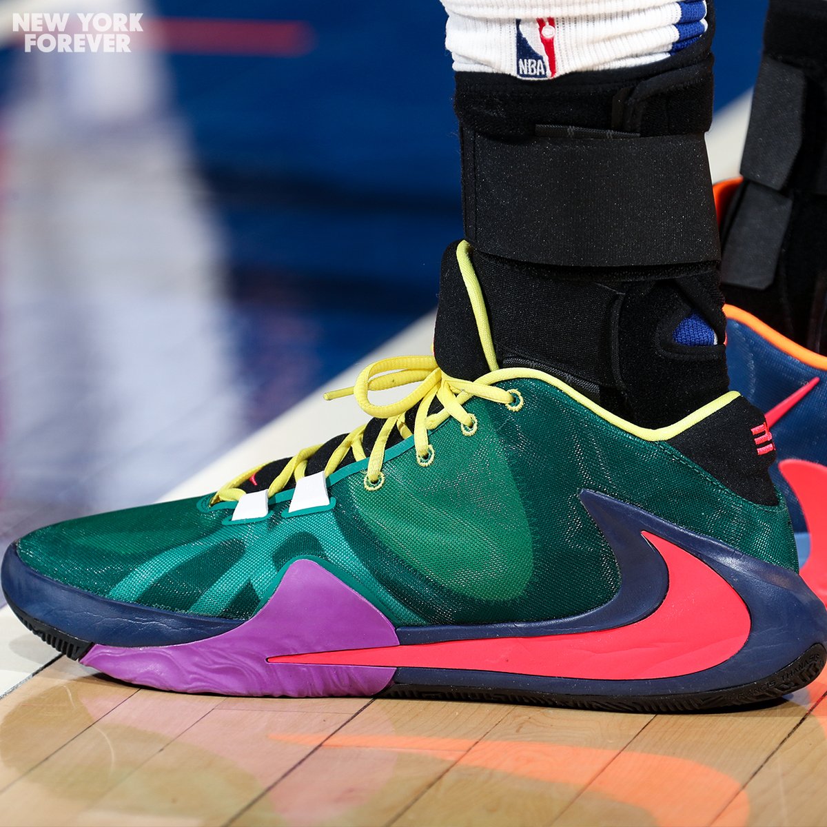 nyknicks's tweet photo. 👀🔥 @23savage____ https://t.co/0Pkd9DorvC