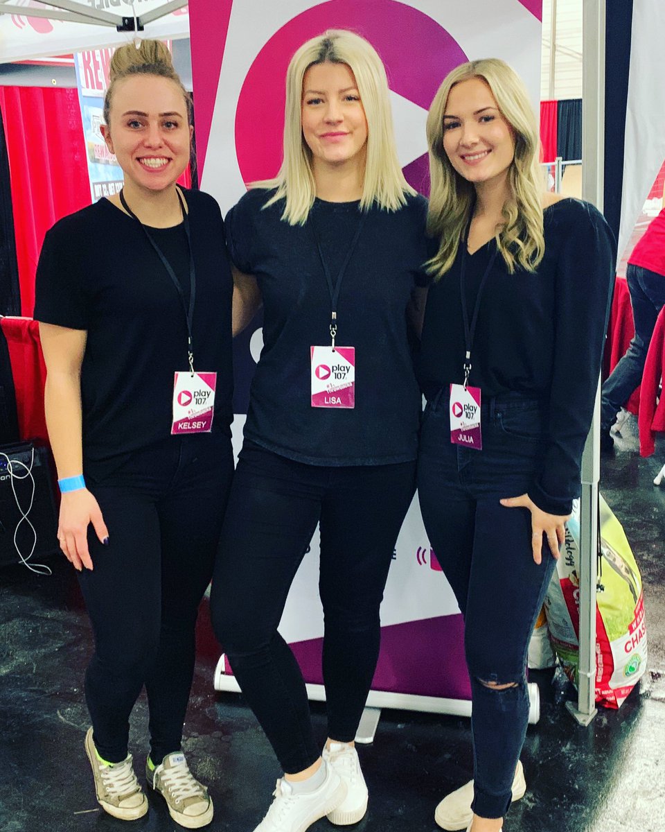 Hanging out at the <a href="/EdmPetExpo/">Edmonton Pet Expo</a> with these babes! #yeg