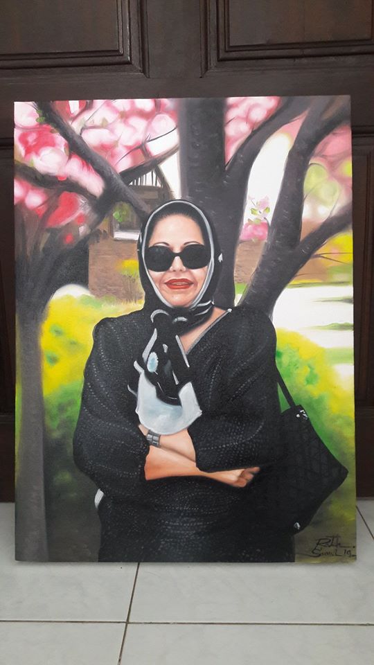 benerhardart's tweet photo. #portrait made for a family in New Jersey several months ago; 2nd pic is the original #photograph they asked 2 have painted; msg me for #affordableart #commissionsopen #commissionswelcome #commissionswanted #oilpainting #oilpaintings #painting #photos #photography #portraits #art https://t.co/F5UImdLW2G