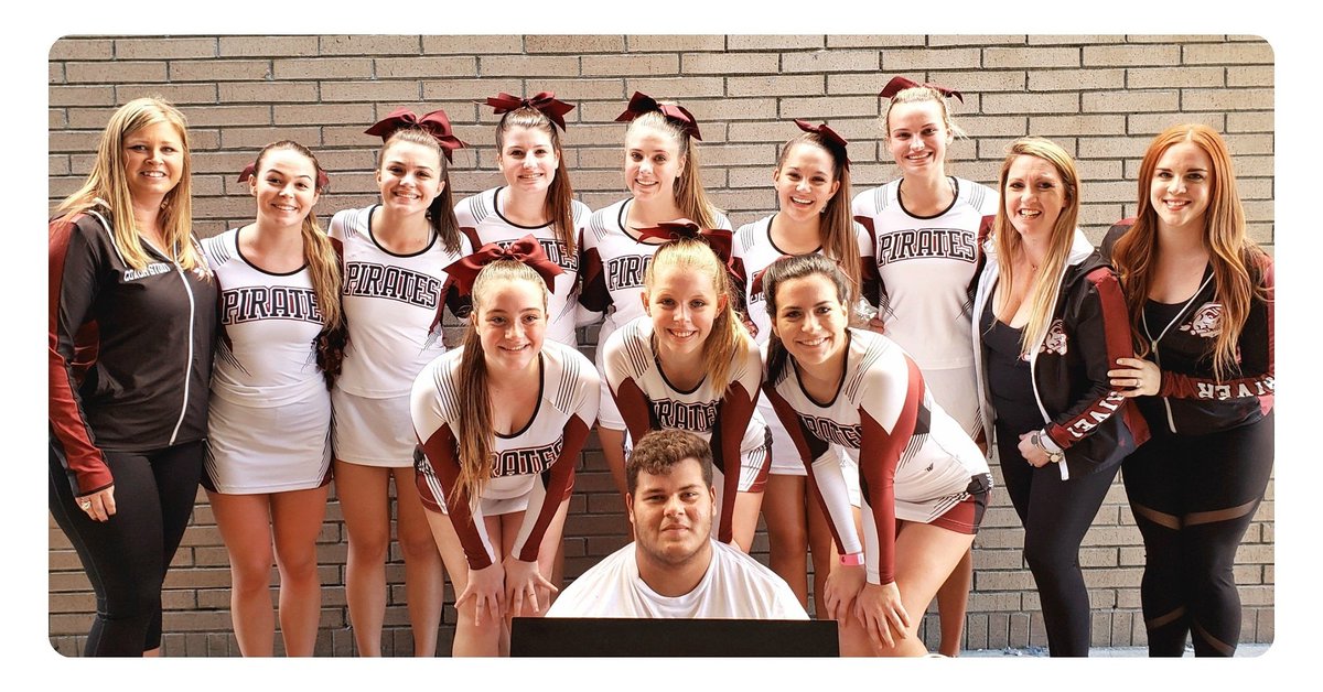 BRHSPirateCheer's tweet photo. So proud of this team! ❤☠ #PUSH https://t.co/L4jIiOvUbd