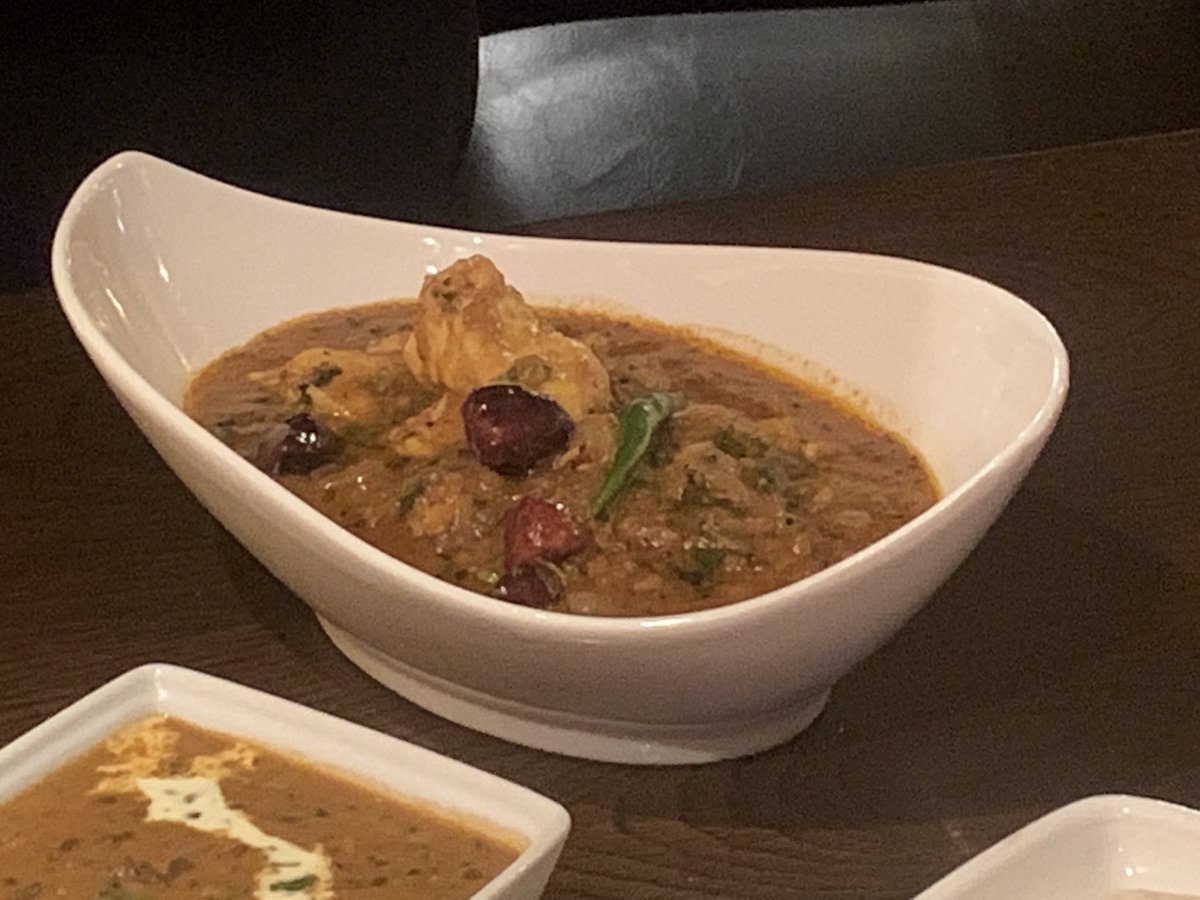 irishcurryaward's tweet photo. Very tasty lunch this week in #mumbaimilano #belfast #chickenchitinad #dallmakni #nanbread companied by smooth premium beer #CobraBeer #indianrestaurant #chefs #asisnhospitality #ireland #masala #belfastrestarantweek #dinenelfast #belfastrestaurants #indianfood https://t.co/a2wMFJq1oh