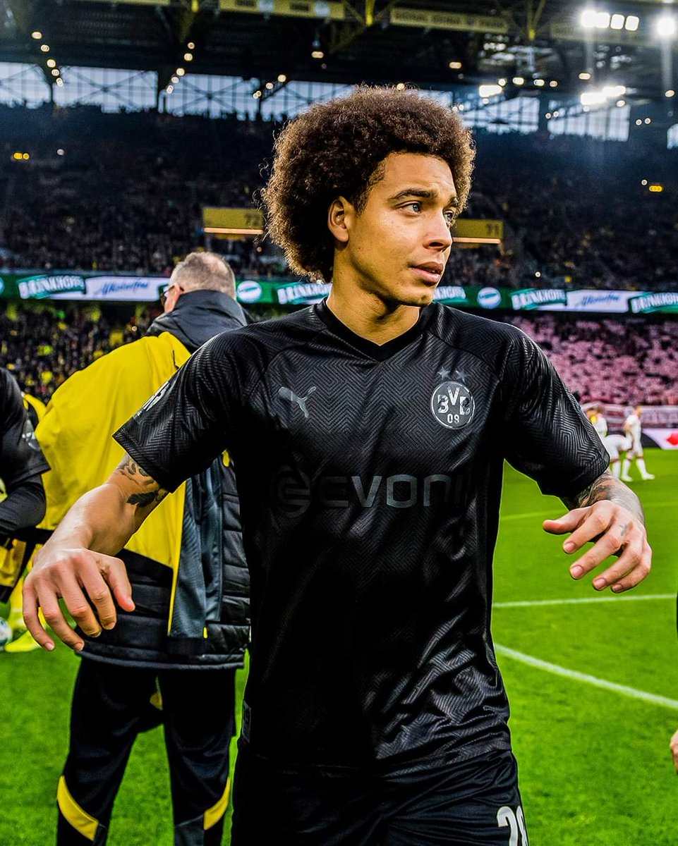 AwayDaysClub_'s tweet photo. COMPETITION: If Erling Haaland scores against Union Berlin we'll giveaway this stunning Borussia Dortmund anniversary shirt 😍⚽️

Simply retweet and follow to enter. ✅🔁 https://t.co/N5KAh2GITu